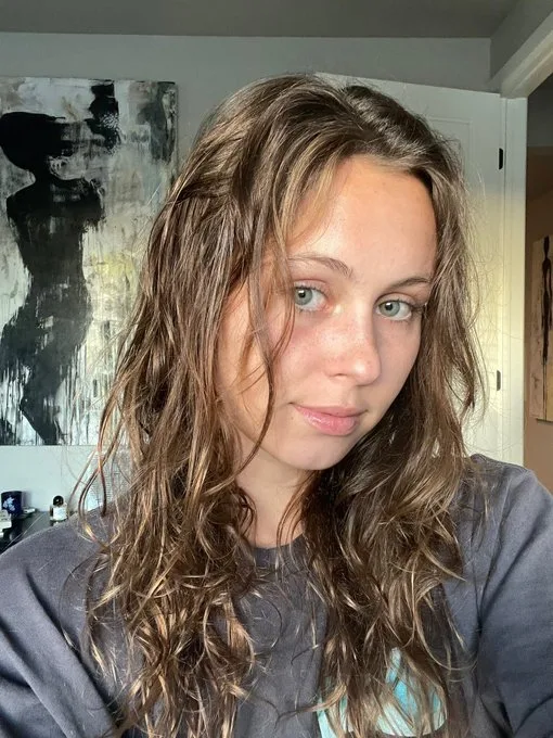 Melissa, 26
