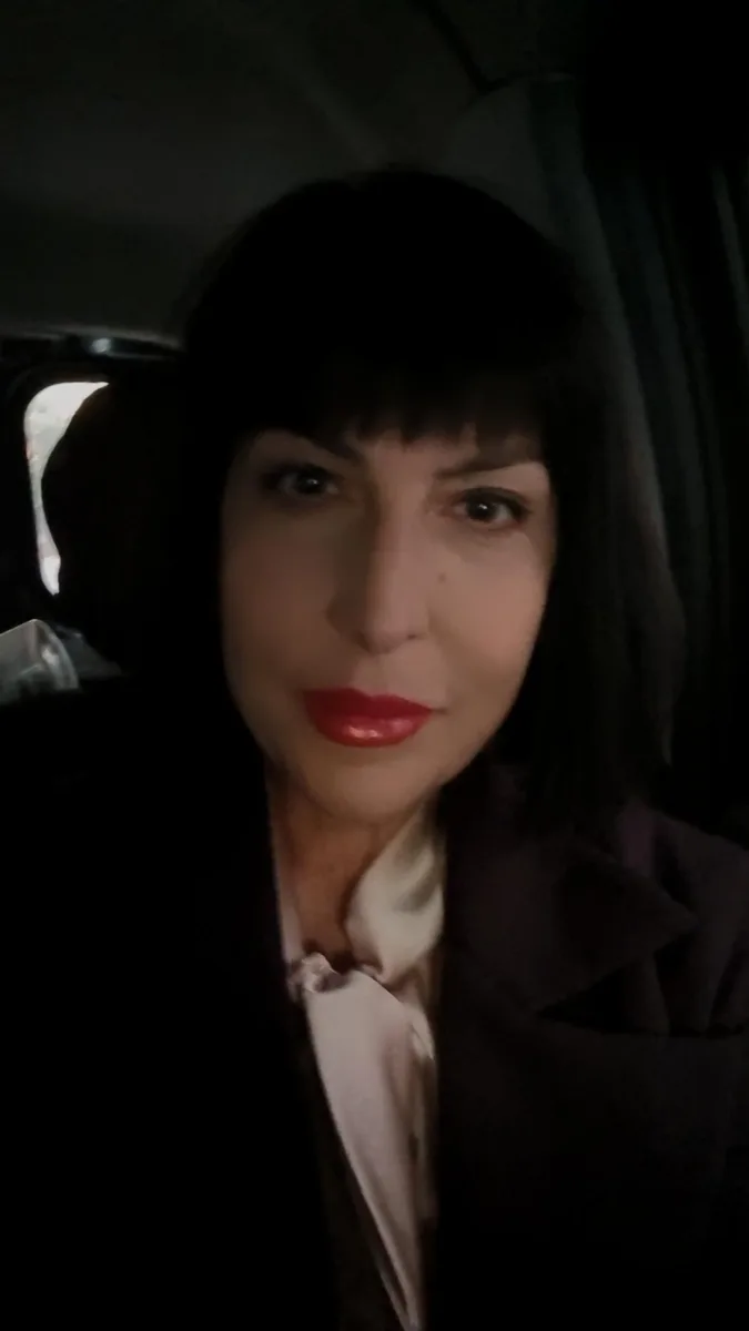Adele D, 62