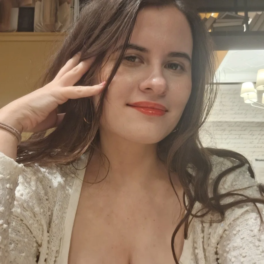Настя, 27
