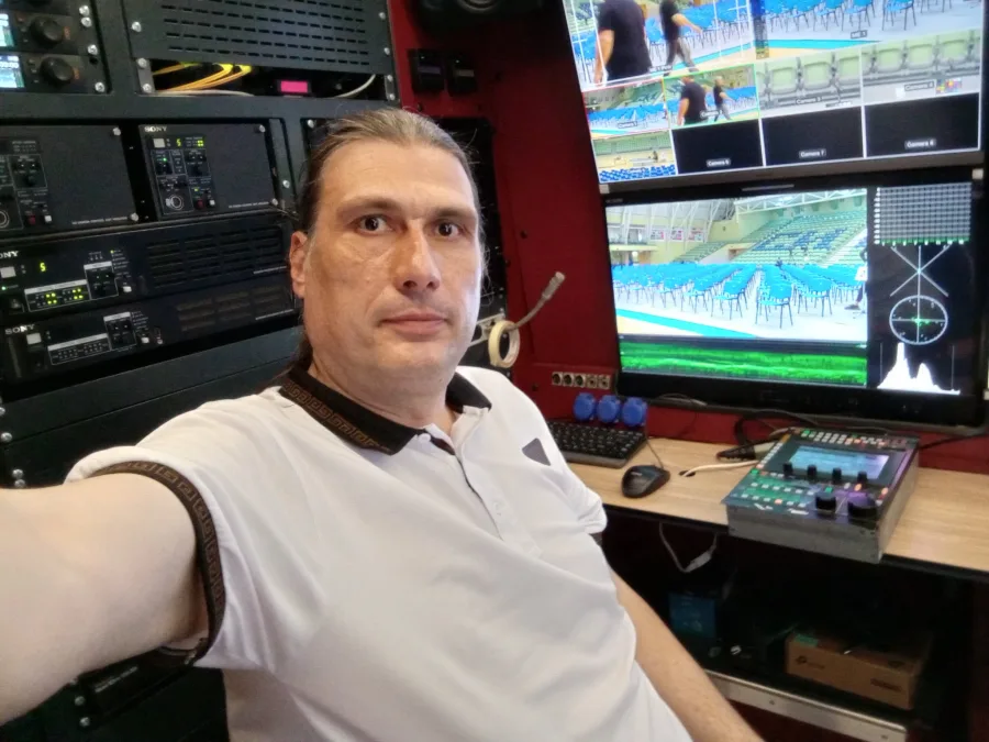 Josh Georgs, 47
