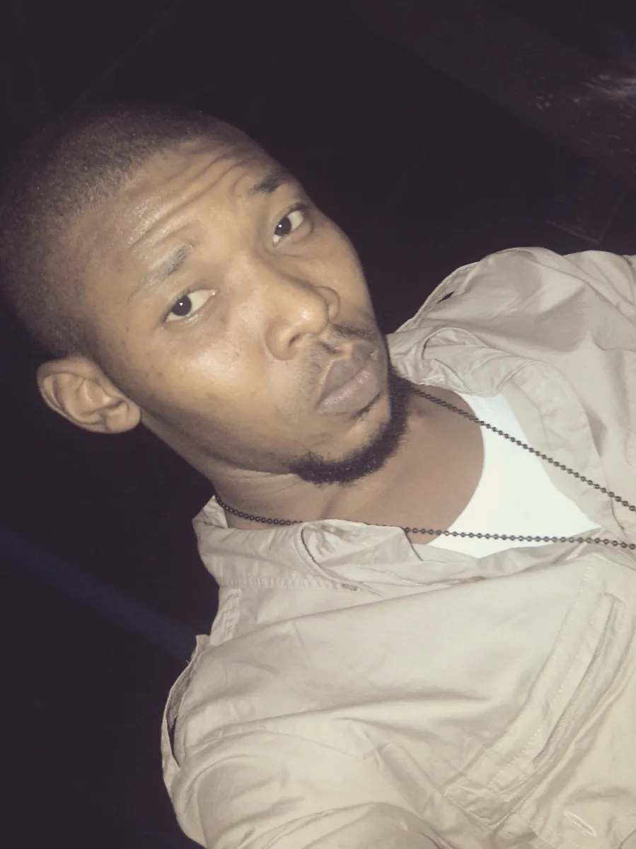 Olawuyi Gabriel, 41