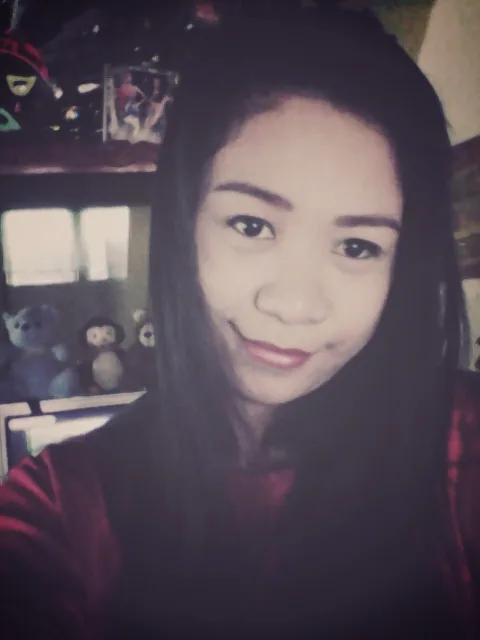 sherlene, 32
