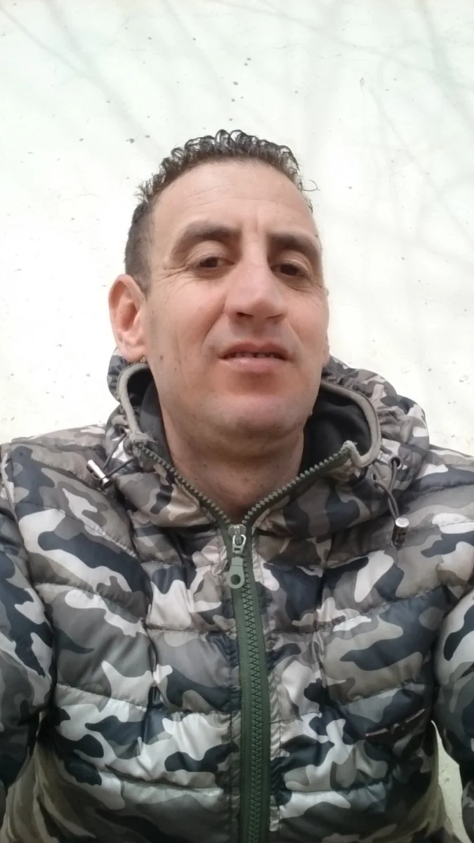 hakim, 45