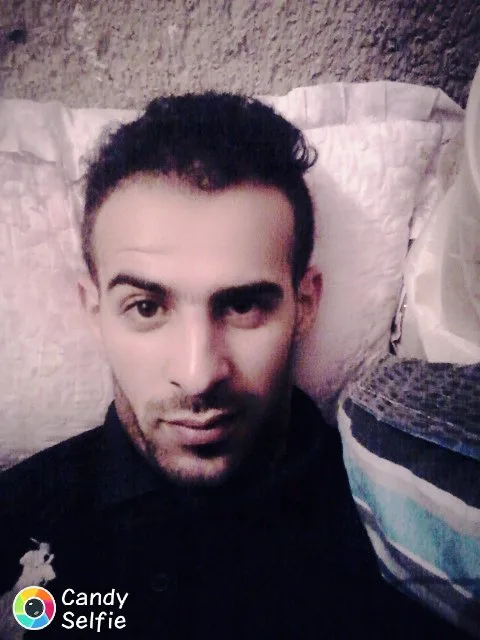 Sofiane, 34