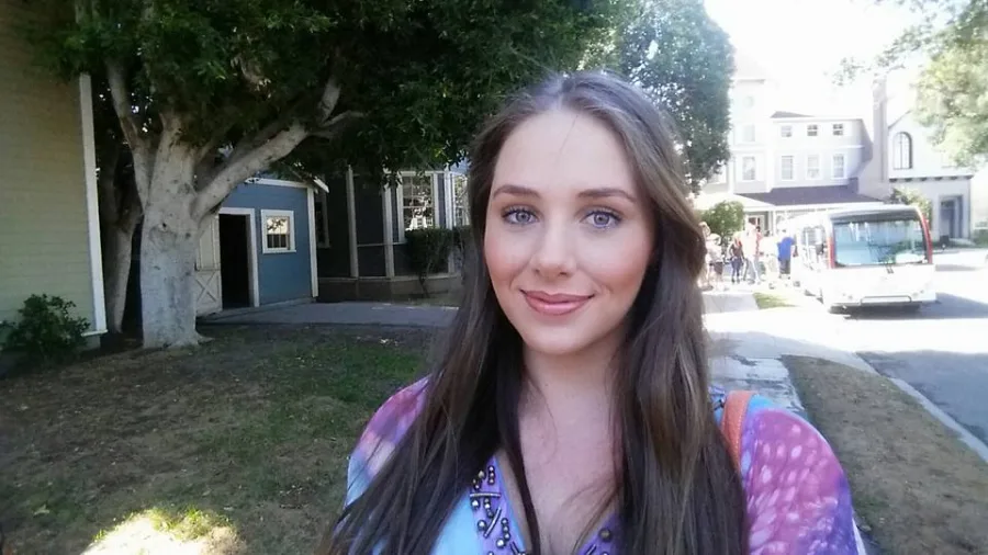 Kate, 38