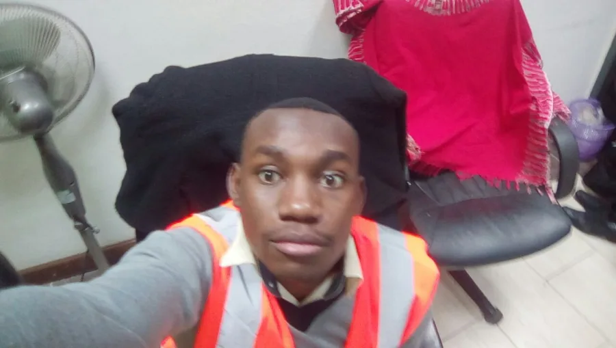 Davil, 35