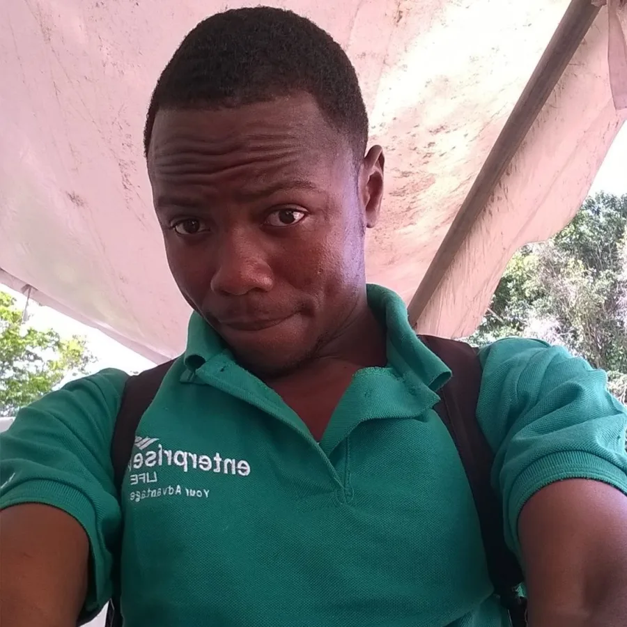 Emmanuel, 32