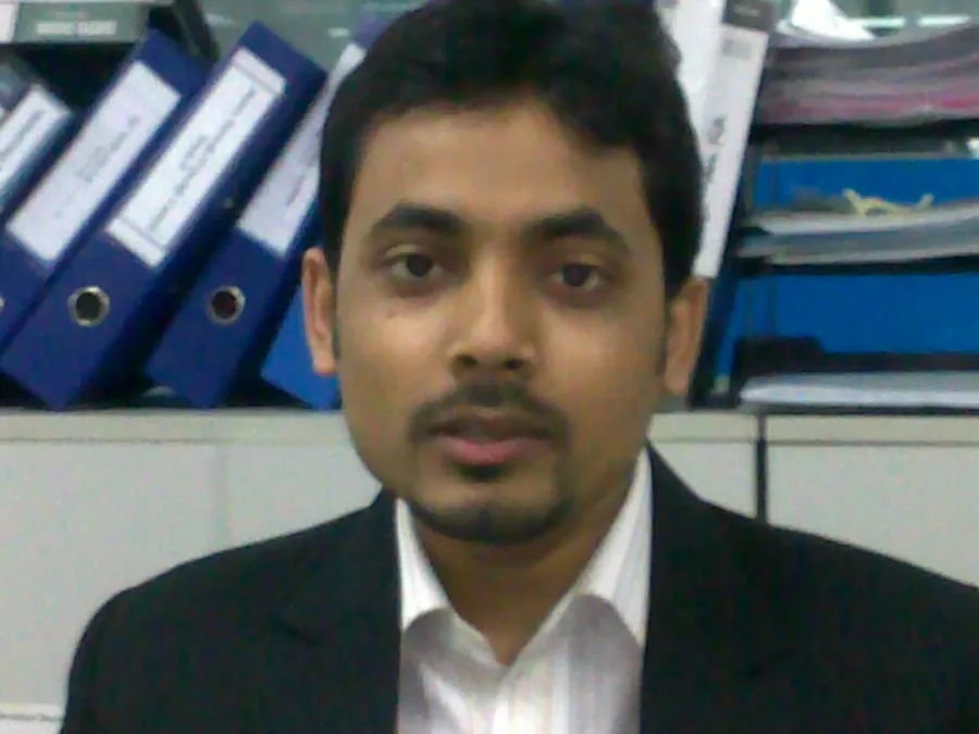 Momin, 40