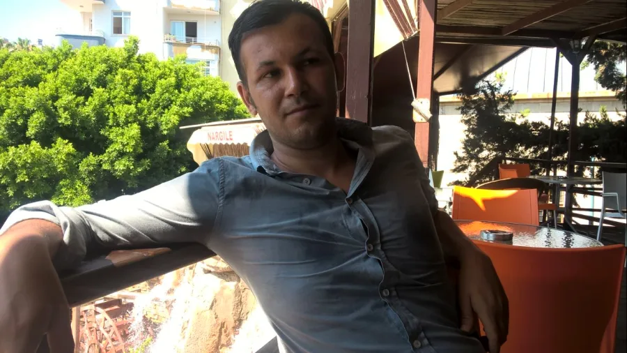 Ahmet, 40