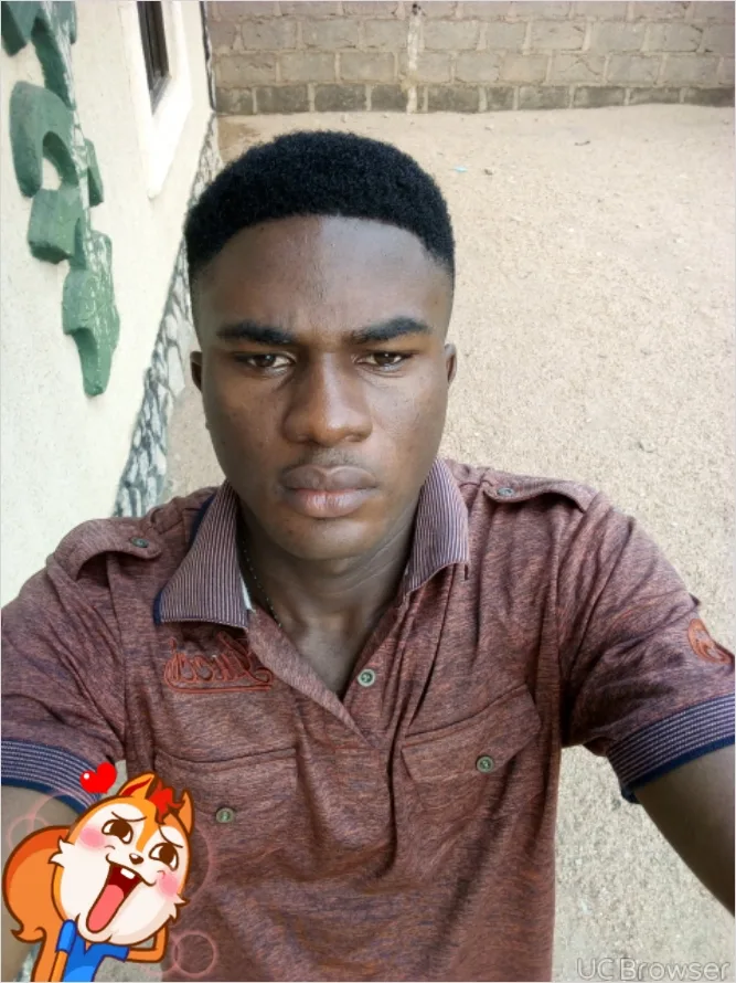 Enzo, 30