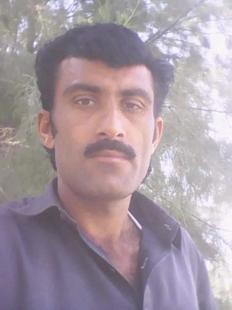 mujawir, 42