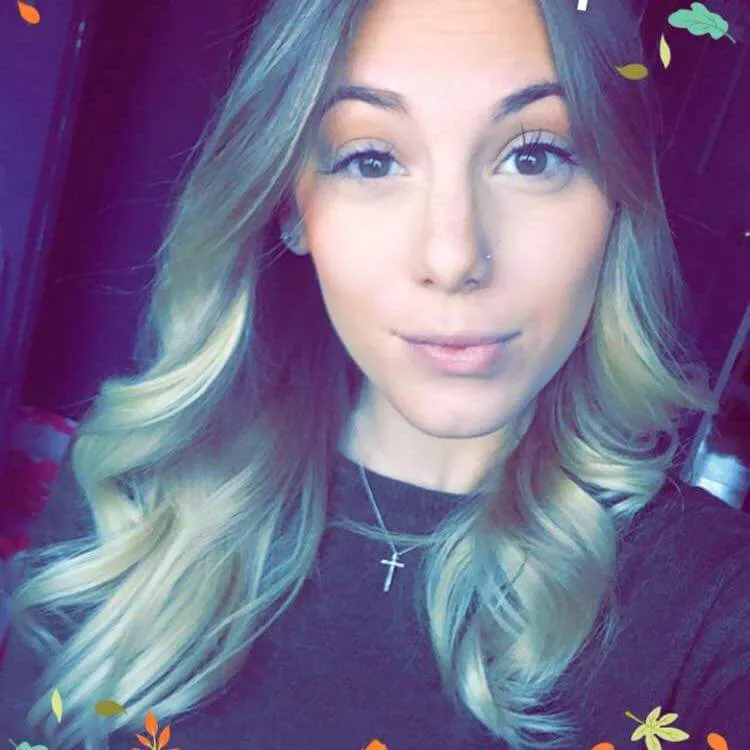 Samantha, 33