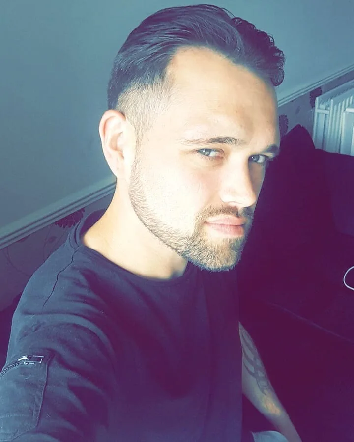 Alexender, 37
