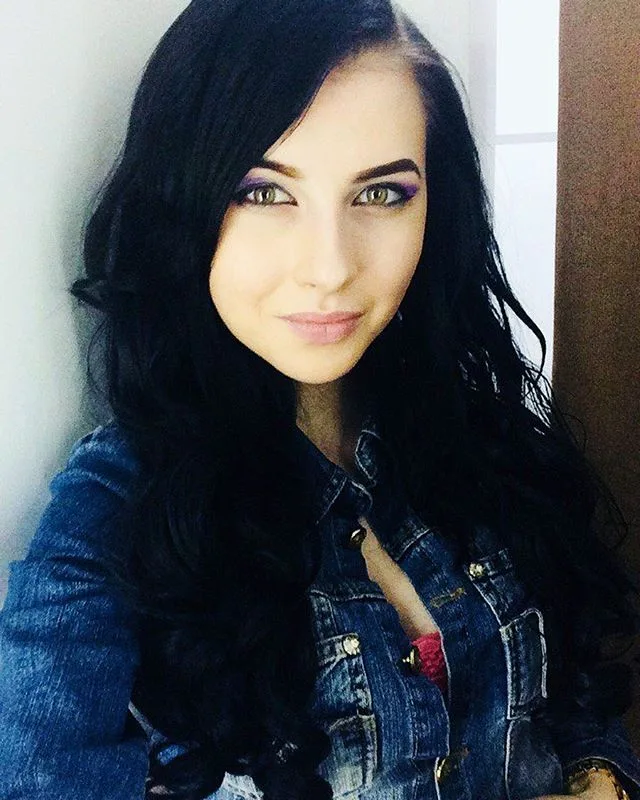 debora, 42