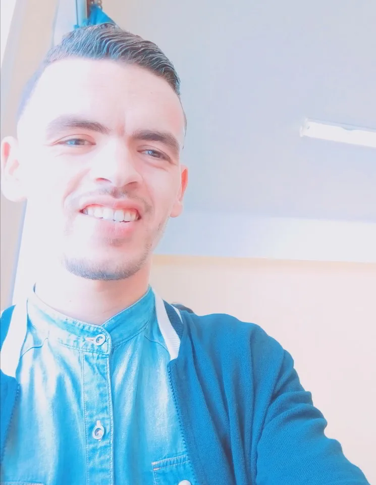 Hessam, 33