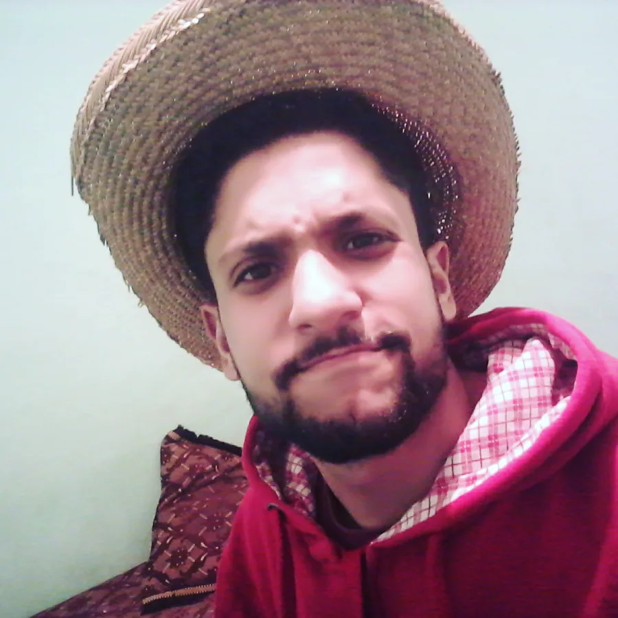 othmane JR, 28