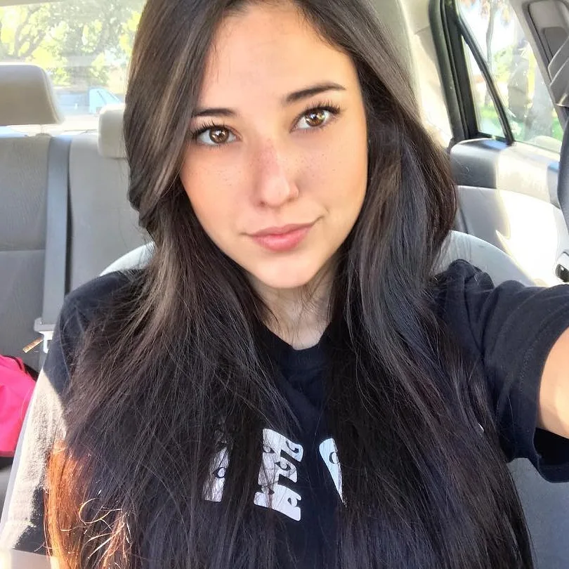 Rebecca Hamilton, 33