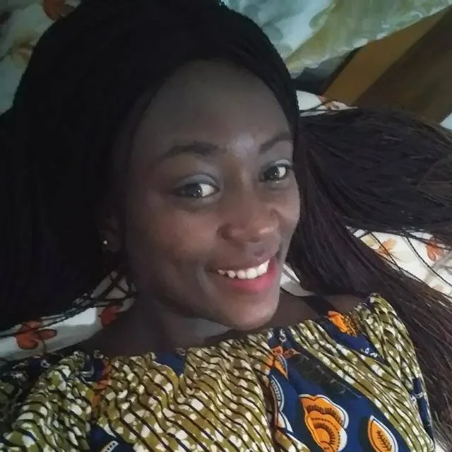 Clara, 31