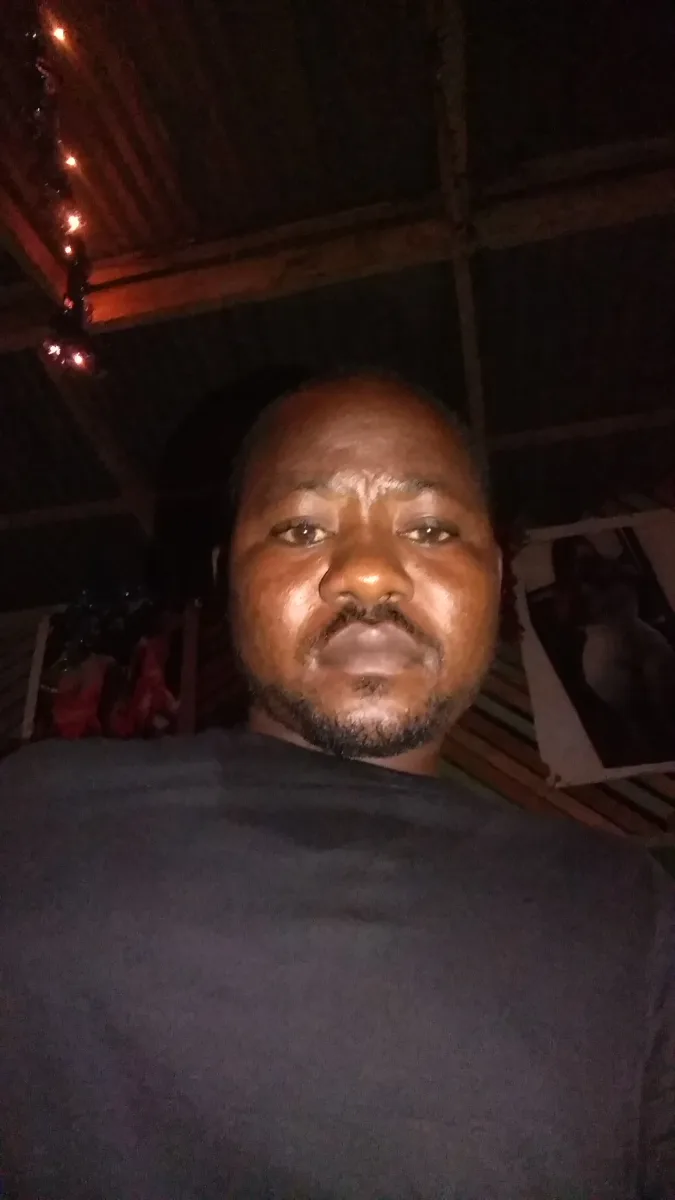 Dauda, 41