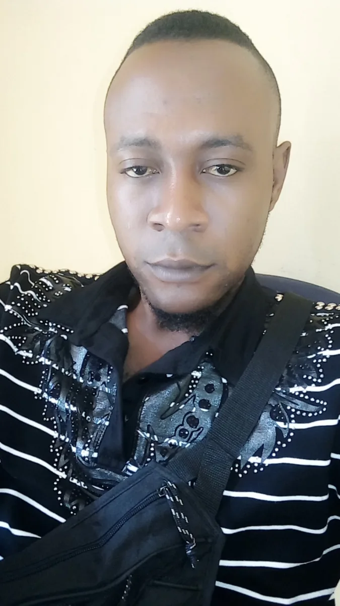Ohis Kelly, 30