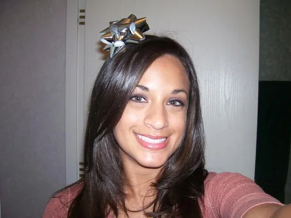 elizabeth wayne, 40