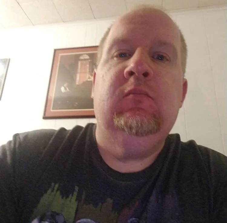 Liam, 46