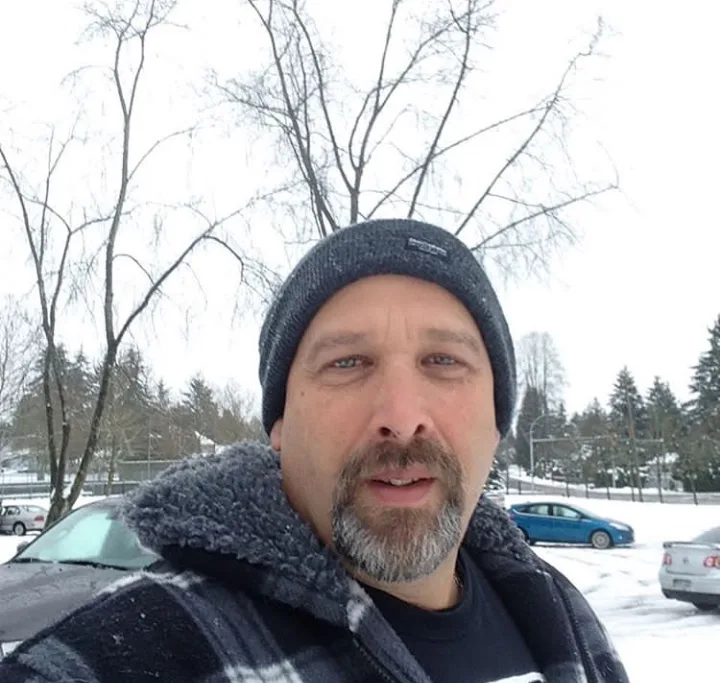 Jonathan, 59