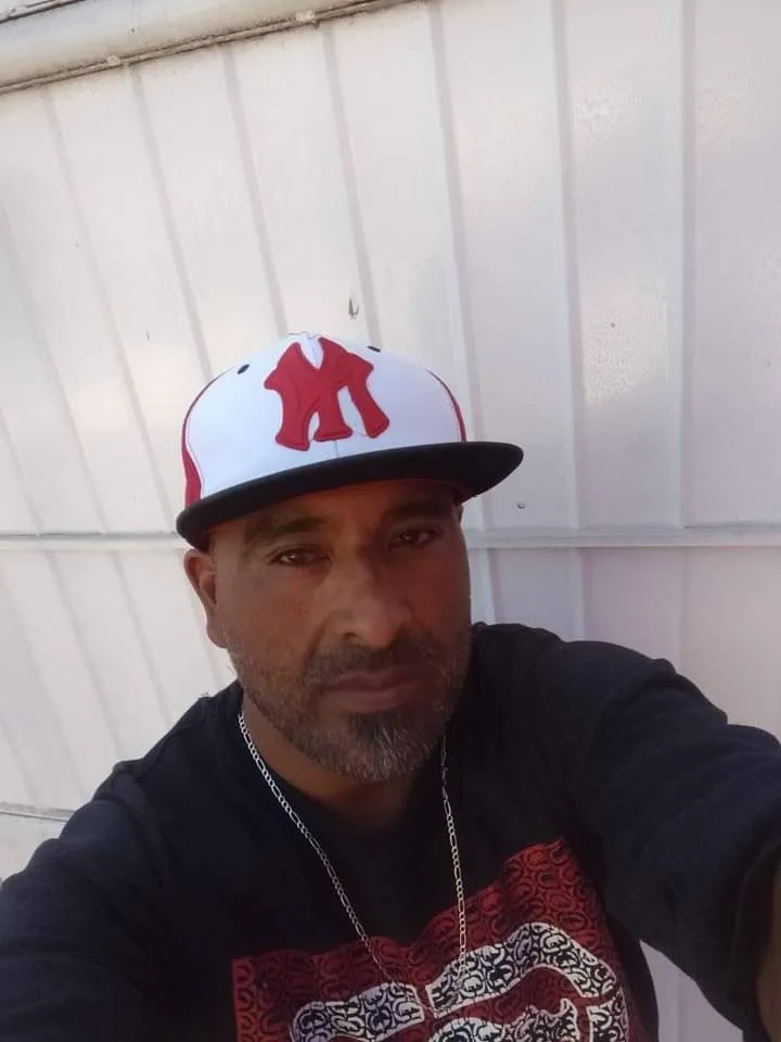 Stev, 36