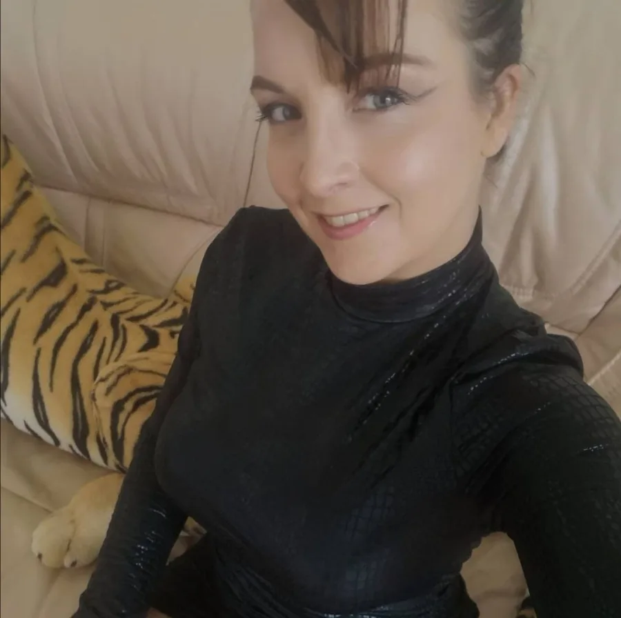 Juliana Maskaly, 36