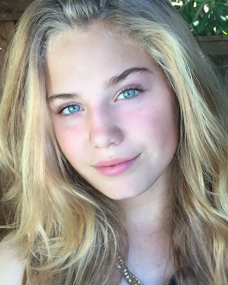 Rose Roza, 37
