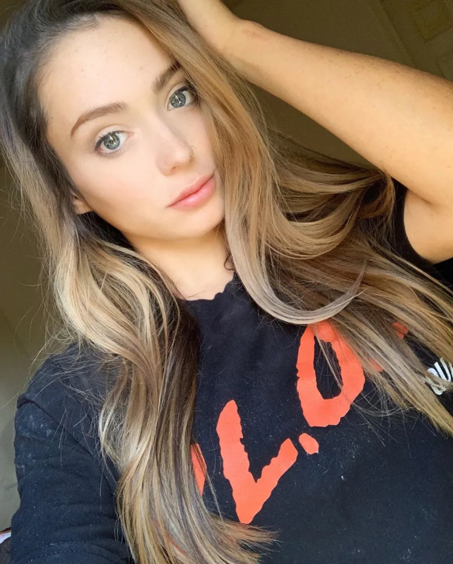 Wendy Alan, 32