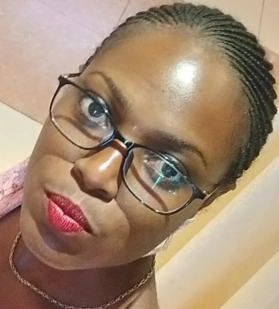 Omi, 37
