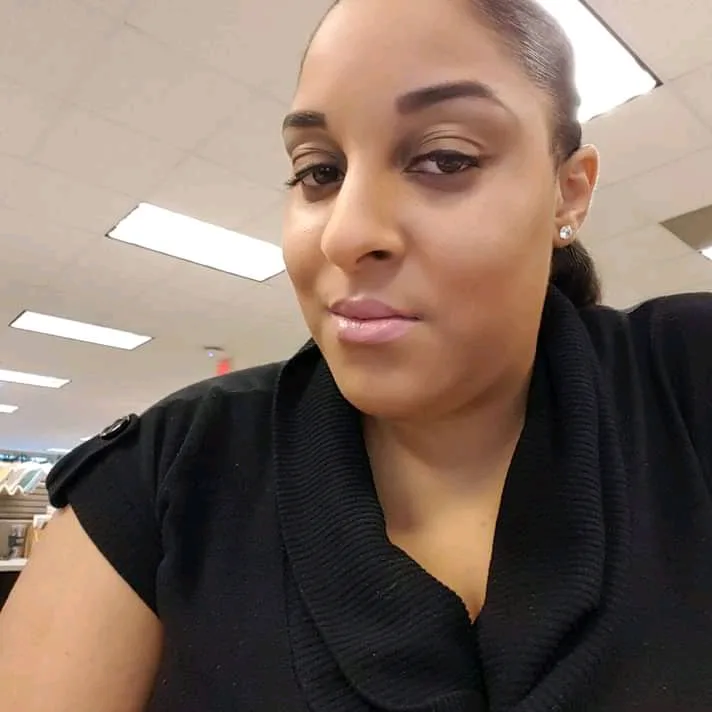 Jerry Amanda, 46