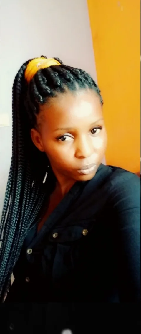 Maame, 38