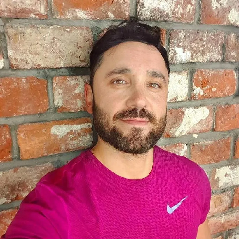 Ben charles, 51