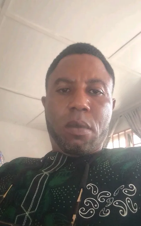 Emmanuel, 47