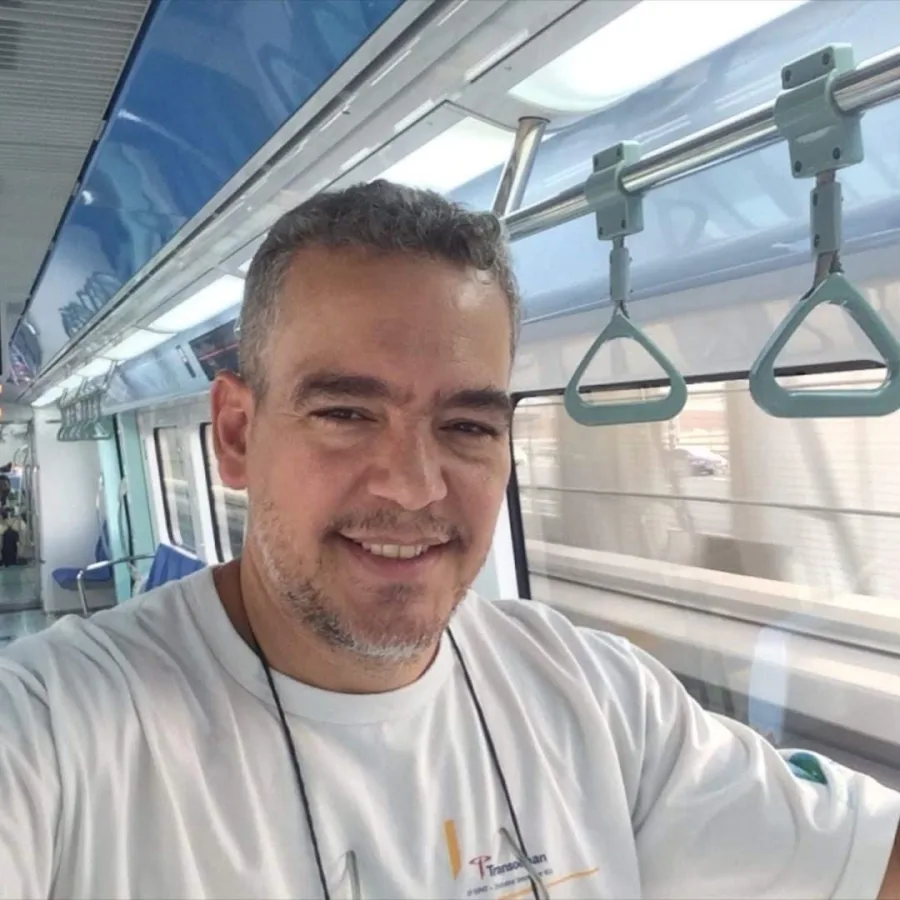 Franco Luis, 56