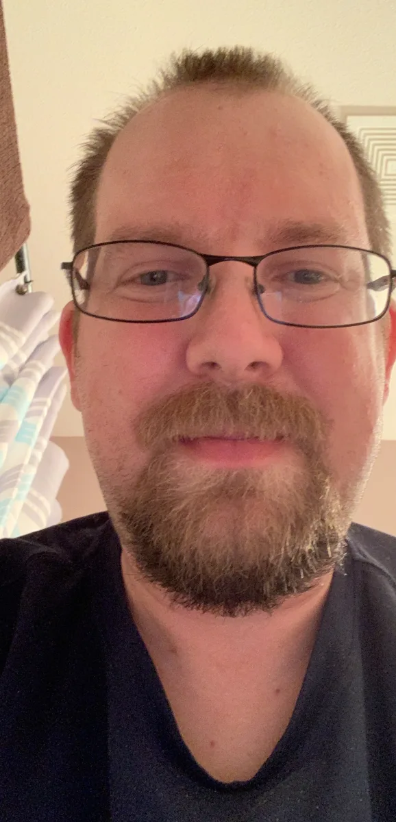 Darry, 42