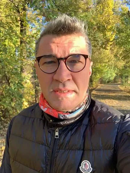 Edvin Garret, 64