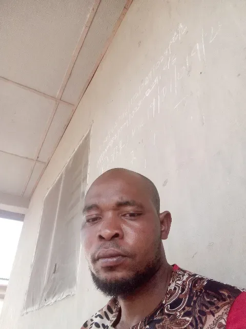 Samuel, 36