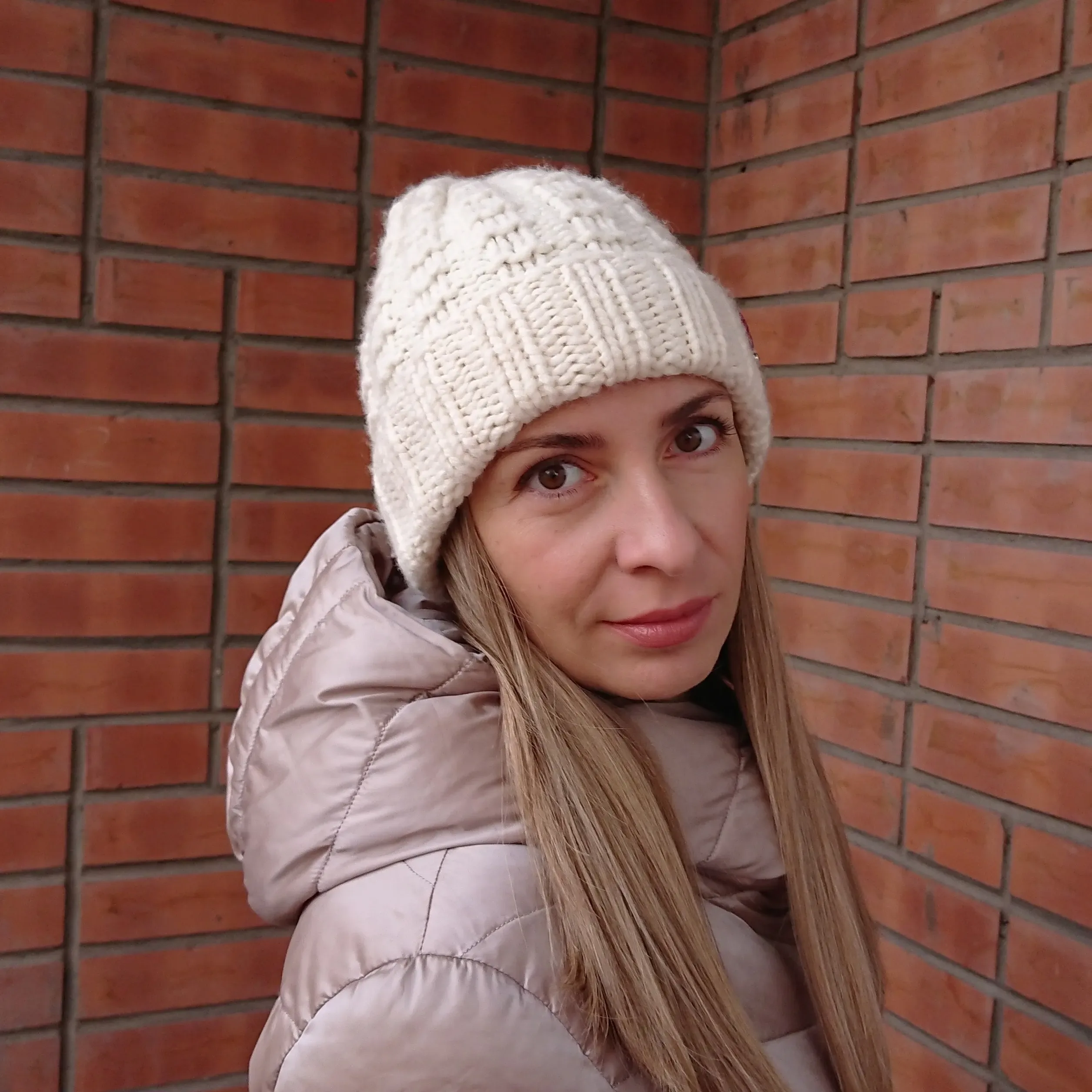 Mary, 37